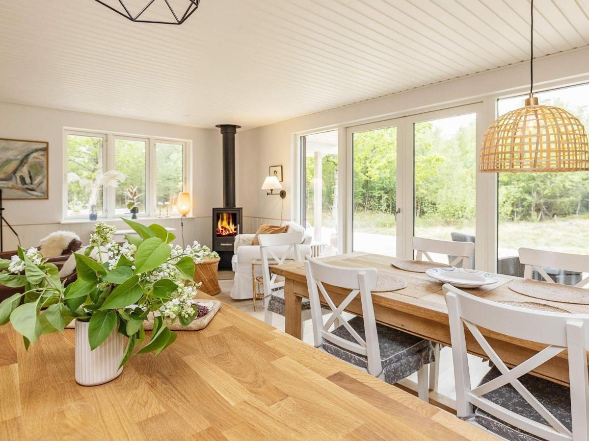 Holiday Home Laeso Liii Bagian luar foto