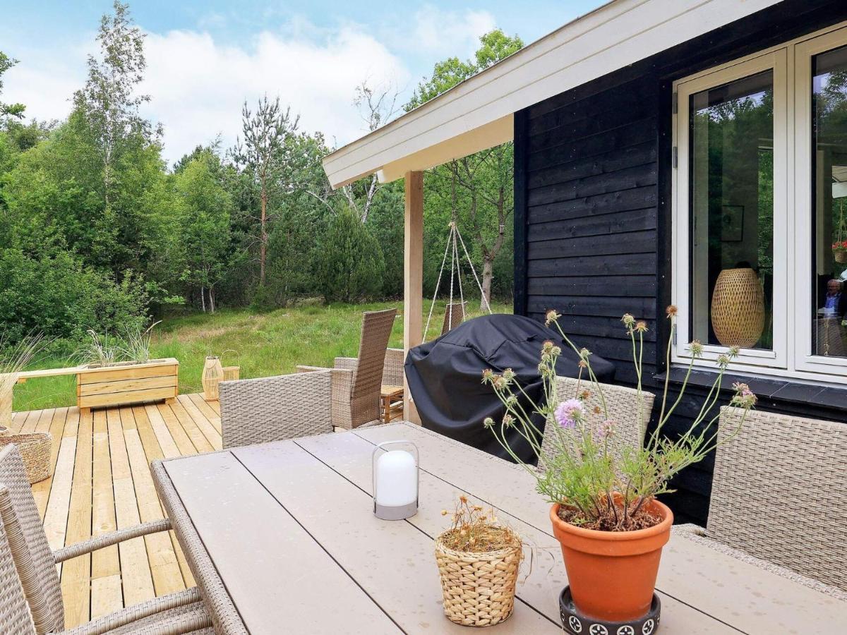 Holiday Home Laeso Liii Bagian luar foto